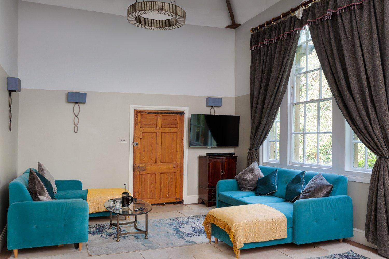 The School Rooms Estate Beautiful, Georgian Apartments With Private Heated Pool And Hot Tub Wifi And Parking Near Bath Box  Ngoại thất bức ảnh